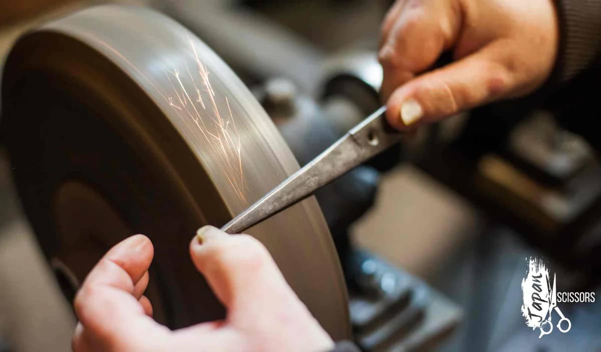 how to sharpen scissors